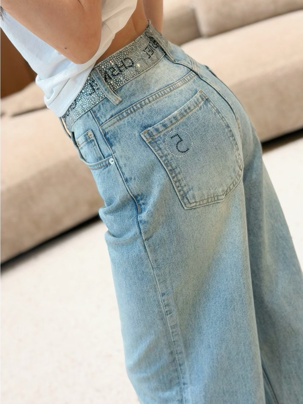 CHANEL Light Blue Wide-Leg Jeans - Picture 5 of 5